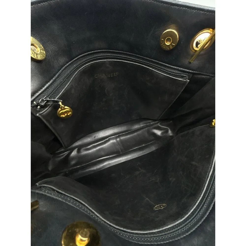 CHANEL Black Women Purse - Picture 15 of 15